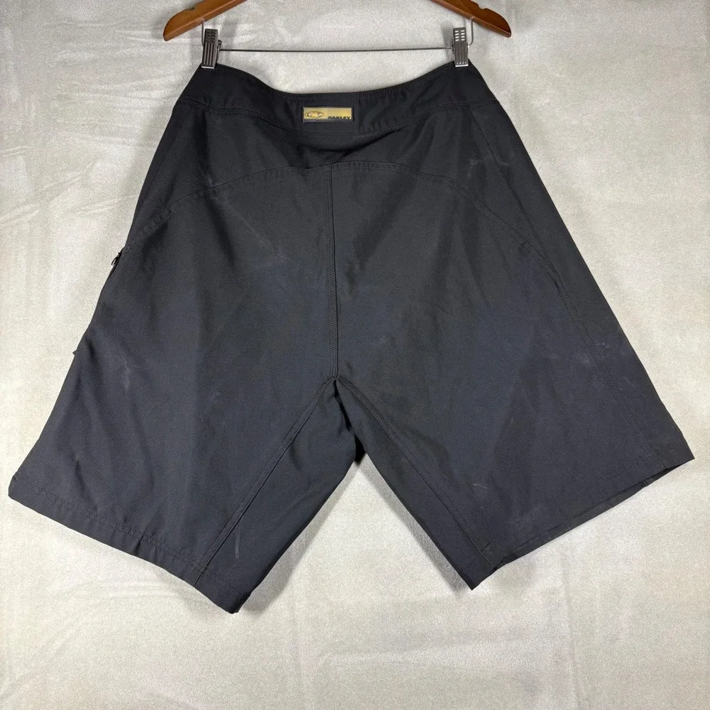 Vintage Y2K Oakley Mens Black Board Shorts Size 34 Lace Up Cargo Pocket Stretch